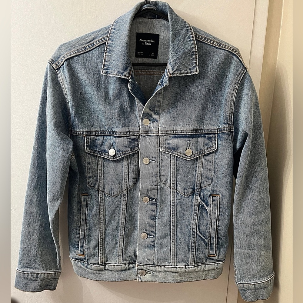 Abercrombie & Fitch denim jacket